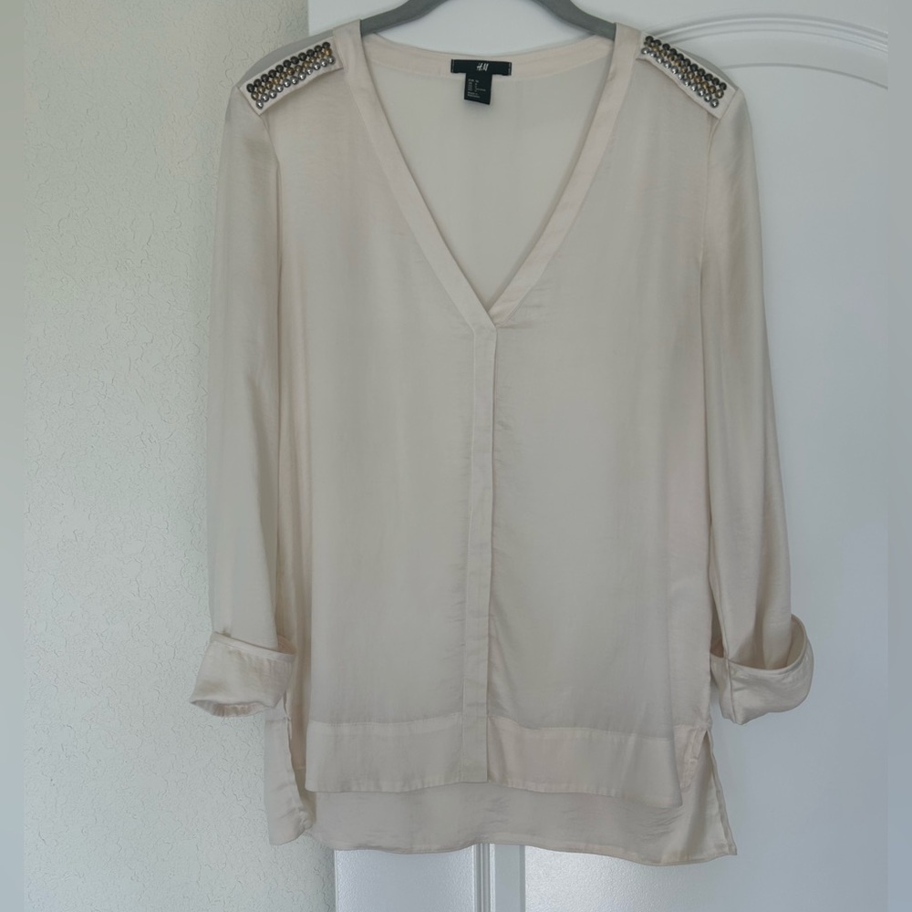 EUC H&M Tops | H & M Cream Beaded Shoulder Top.